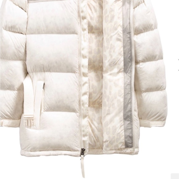 The North Face Women's Nuptse Belted Mid-Length Jacket - Picture 5 of 14